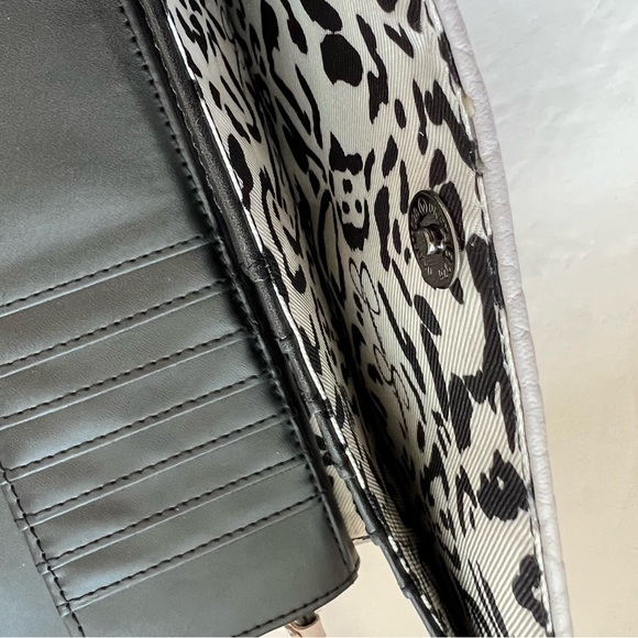 NWT JESSICA SIMPSON WILMA DOUBLE GUSSET BIFOLD LARGE WALLET CASE ORGANIZER - Picture 10 of 12